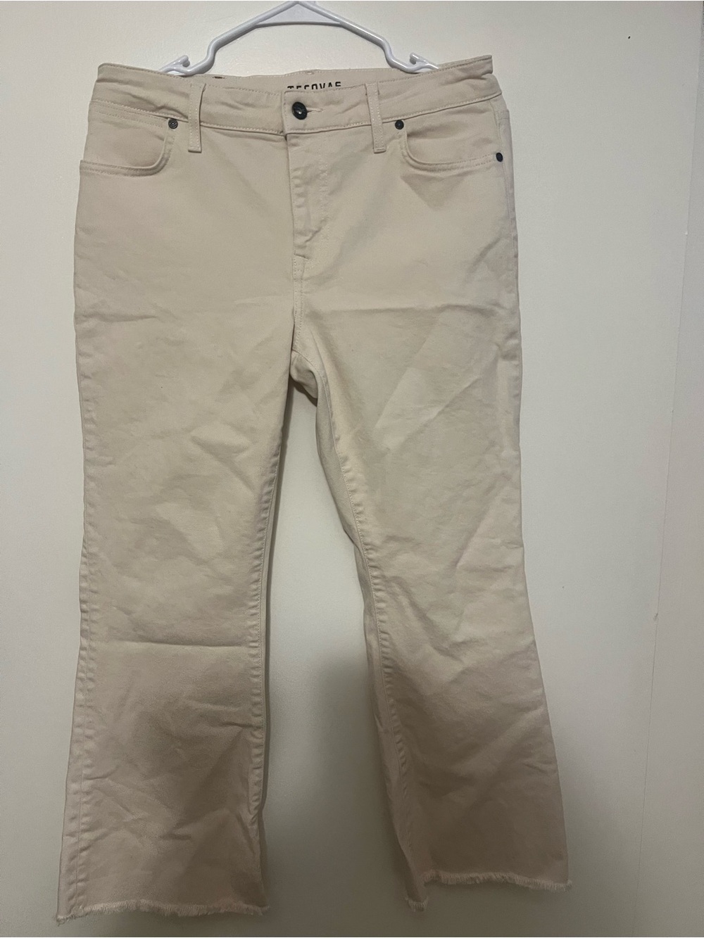 Tecovas Cream Flare Jeans